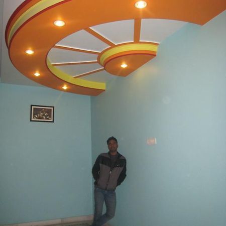 Krishna Paying Guest House Varanasi Luaran gambar