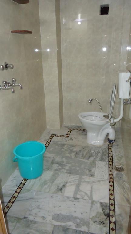 Krishna Paying Guest House Varanasi Luaran gambar